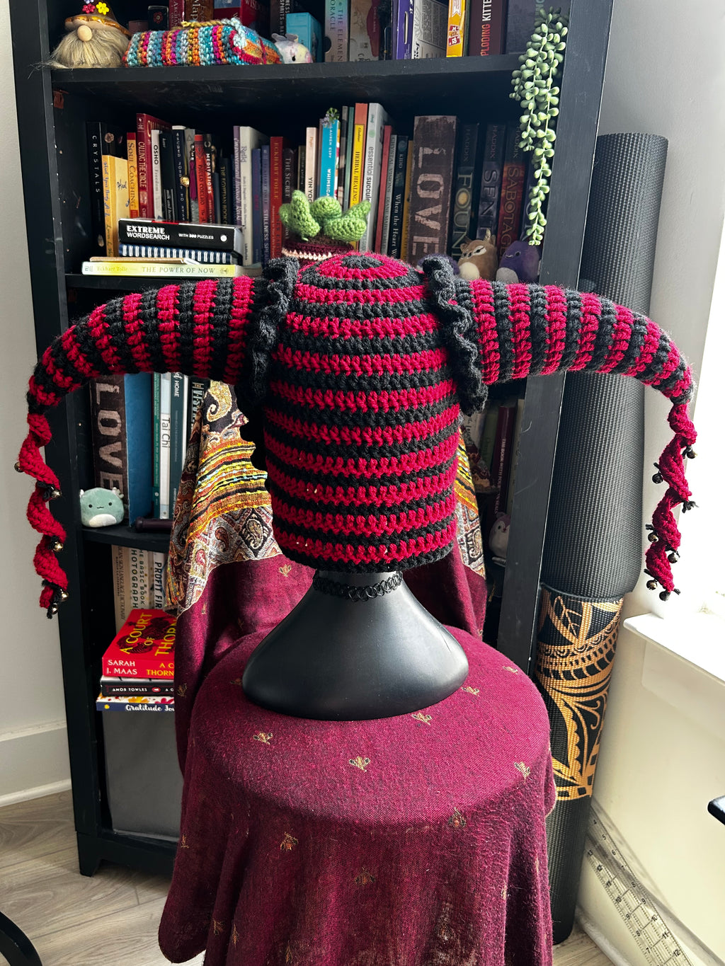 Crochet Jester Hat | Zigzag